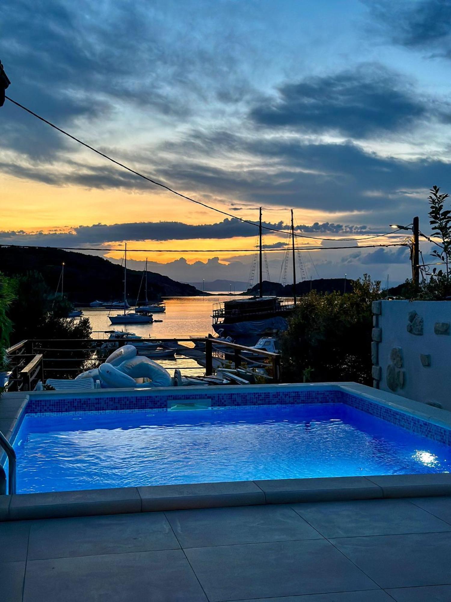 Beach Villa Ema Supetarska Draga Eksteriør bilde
