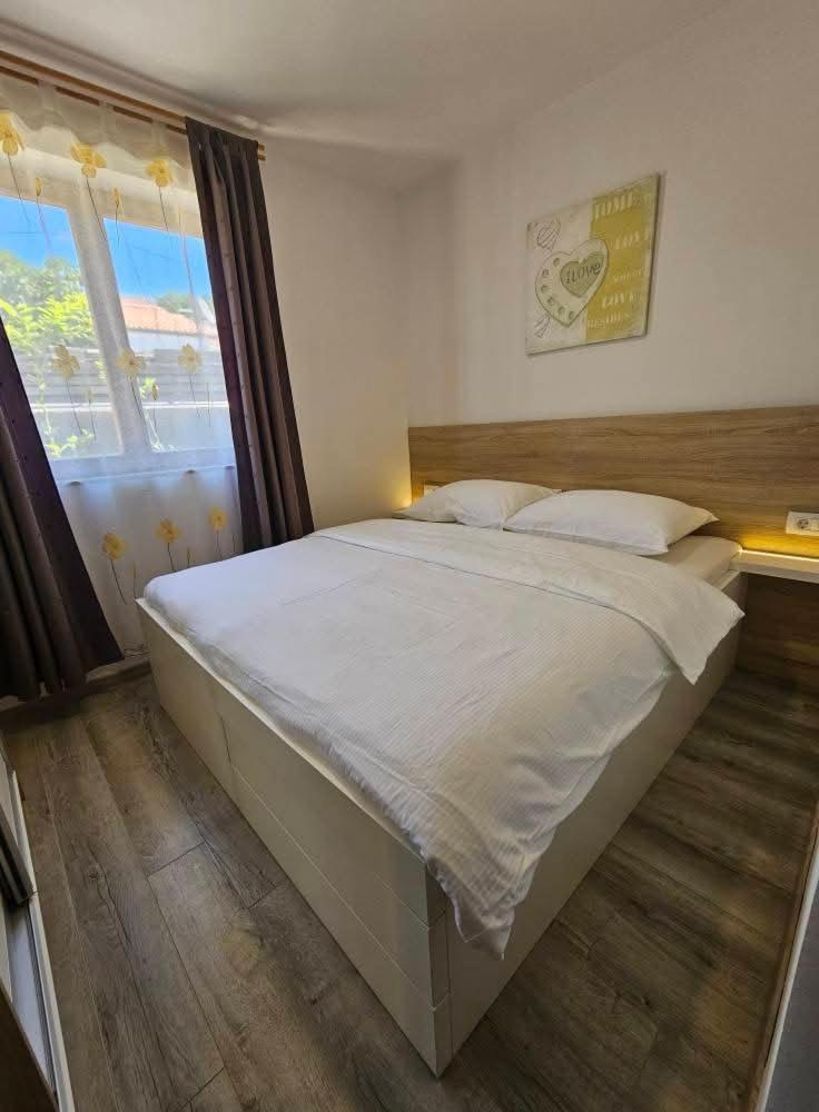 Beach Villa Ema Supetarska Draga Eksteriør bilde